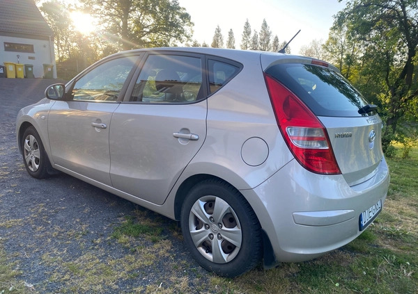 Hyundai I30 cena 10500 przebieg: 213000, rok produkcji 2009 z Rychwał małe 67
